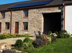 Отель Peers Clough Farm Cottage  Ньючерч